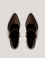 Brown goatskin leather pumps with strap