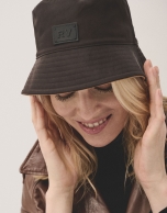 Camel and brown reversible bucket cap