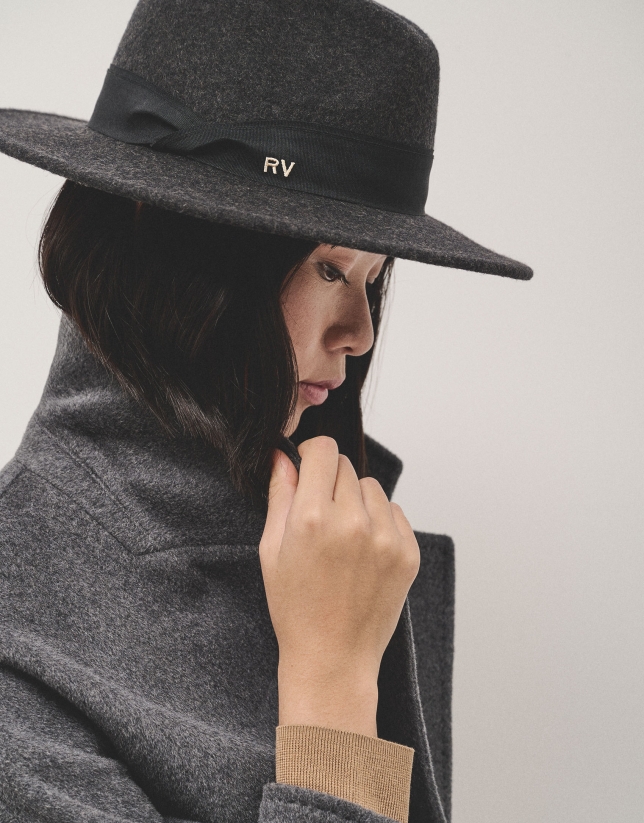 Dark gray, wide-brimmed felt hat