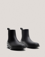 Black leather Chelsea ankle boots