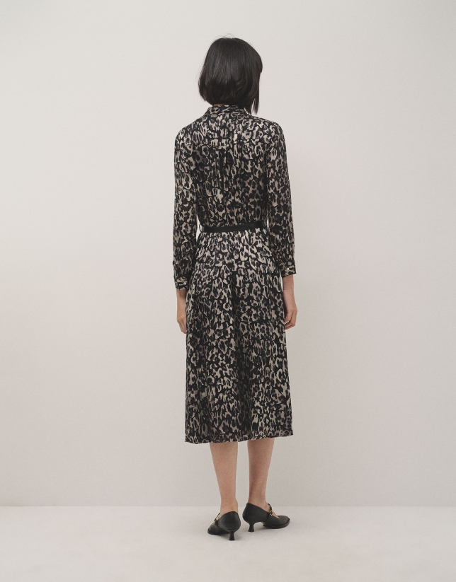 Animal print shirtwaist devoré midi-dress